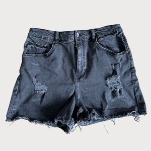 H&M black wash distressed denim mid length shorts | US 12